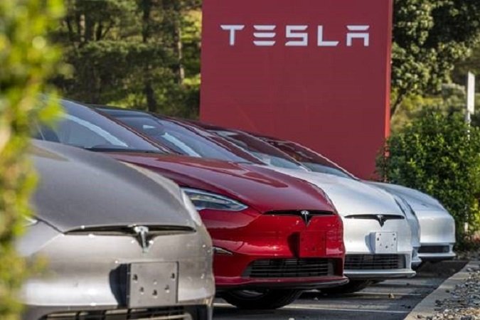 Tesla s'est approché du cap des 2 millions de ventes en 2023
